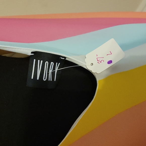 💕❌️SOLD❌️NWT Beautiful Flowy Rainbow Maxi Dress - Size L💕 - Picture 10 of 12